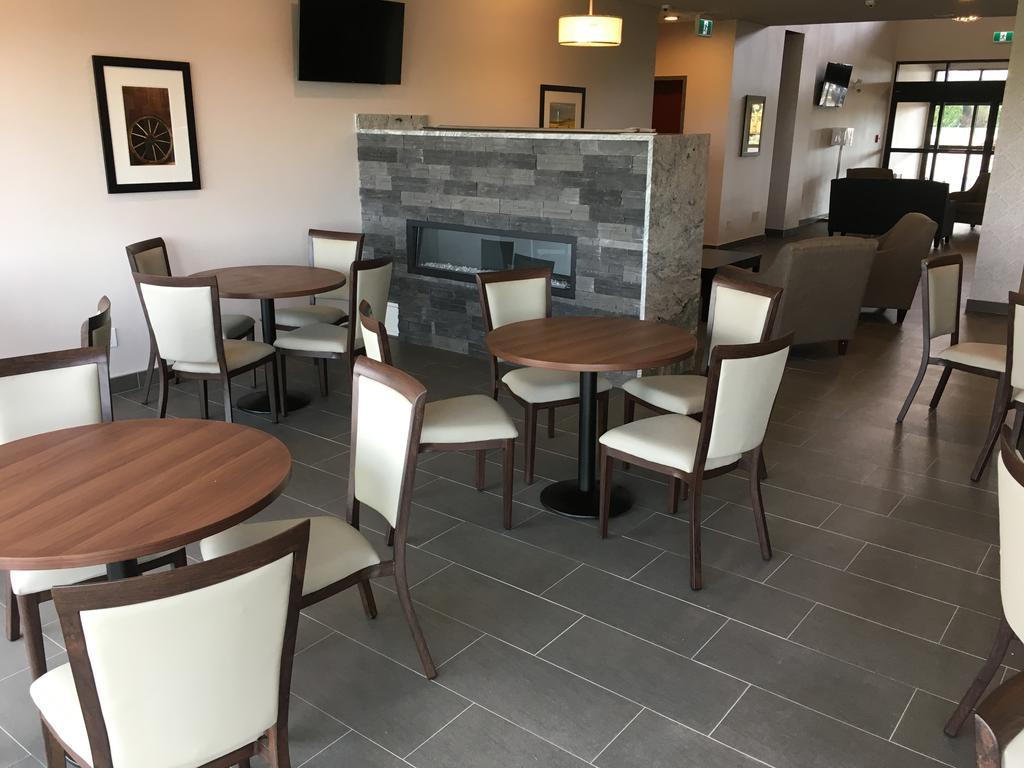 Park Inn By Radisson Edmonton Airport Leduc Buitenkant foto