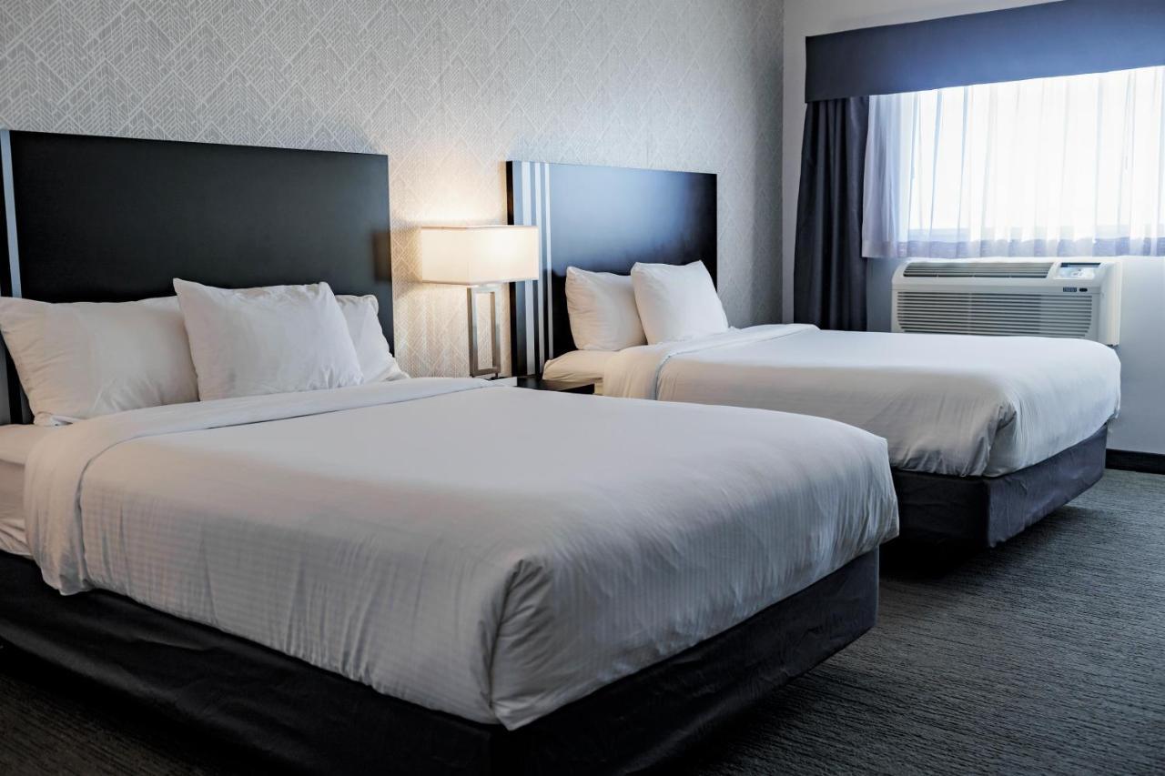 Park Inn By Radisson Edmonton Airport Leduc Buitenkant foto