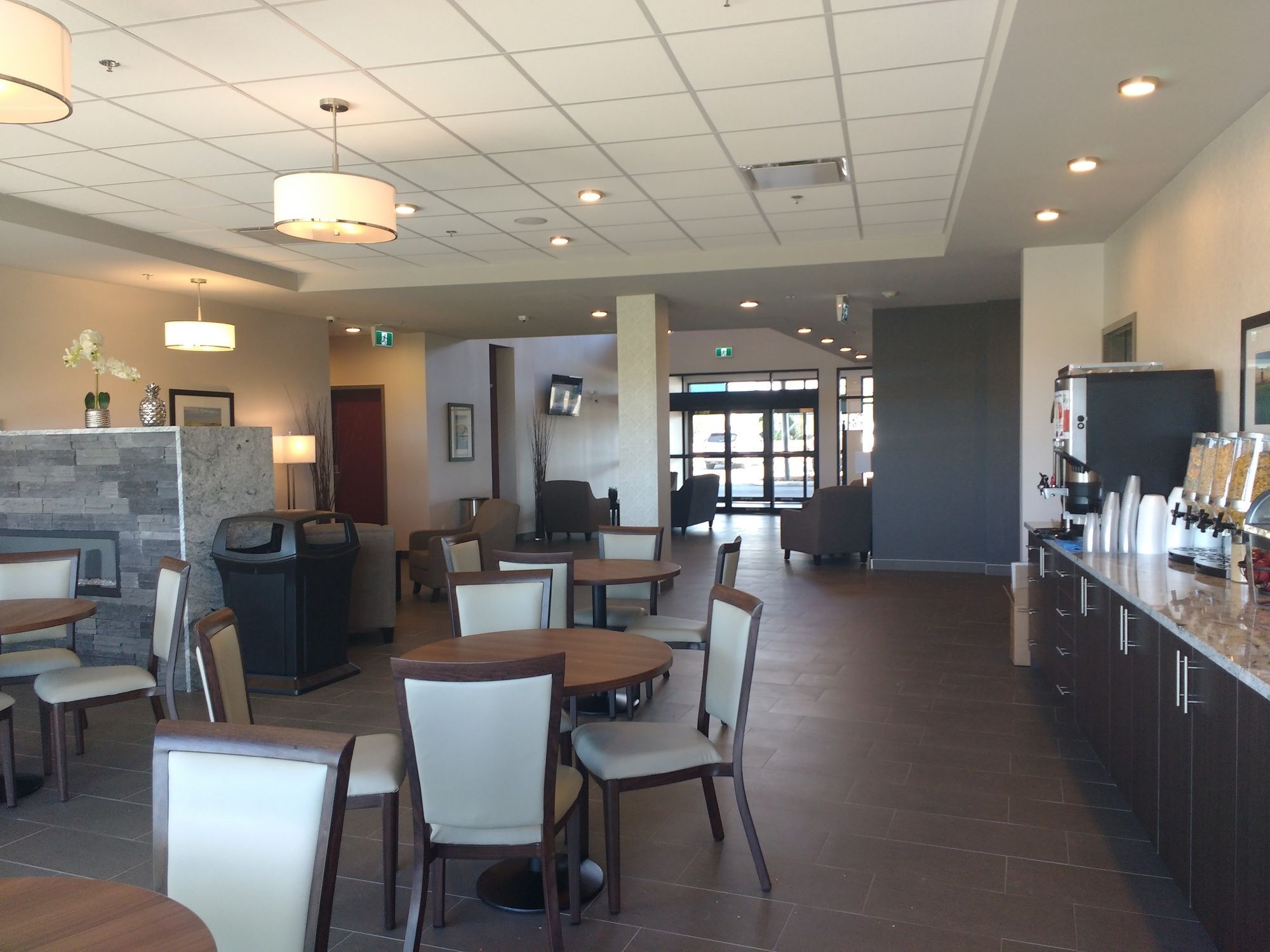 Park Inn By Radisson Edmonton Airport Leduc Buitenkant foto
